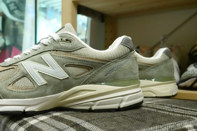 NEW BALANCE / U990GT4