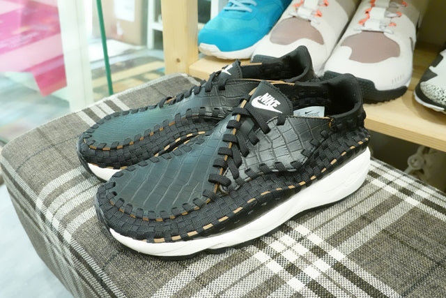 Nike WMNS Air Footscape Woven PRM - Black/Pale Ivory/Desert Ochre-Preorder Item-Navy Selected Shop