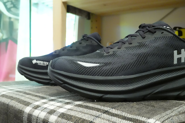 Hoka WMNS Clifton 9 Goretex - Black/Black-Preorder Item-Navy Selected Shop