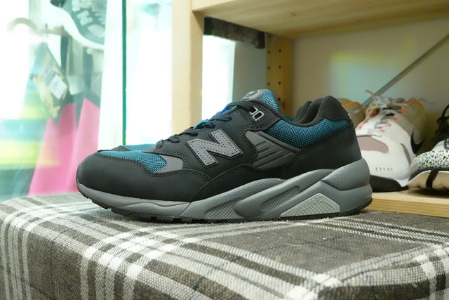 New Balance MT580VE2-Preorder Item-Navy Selected Shop