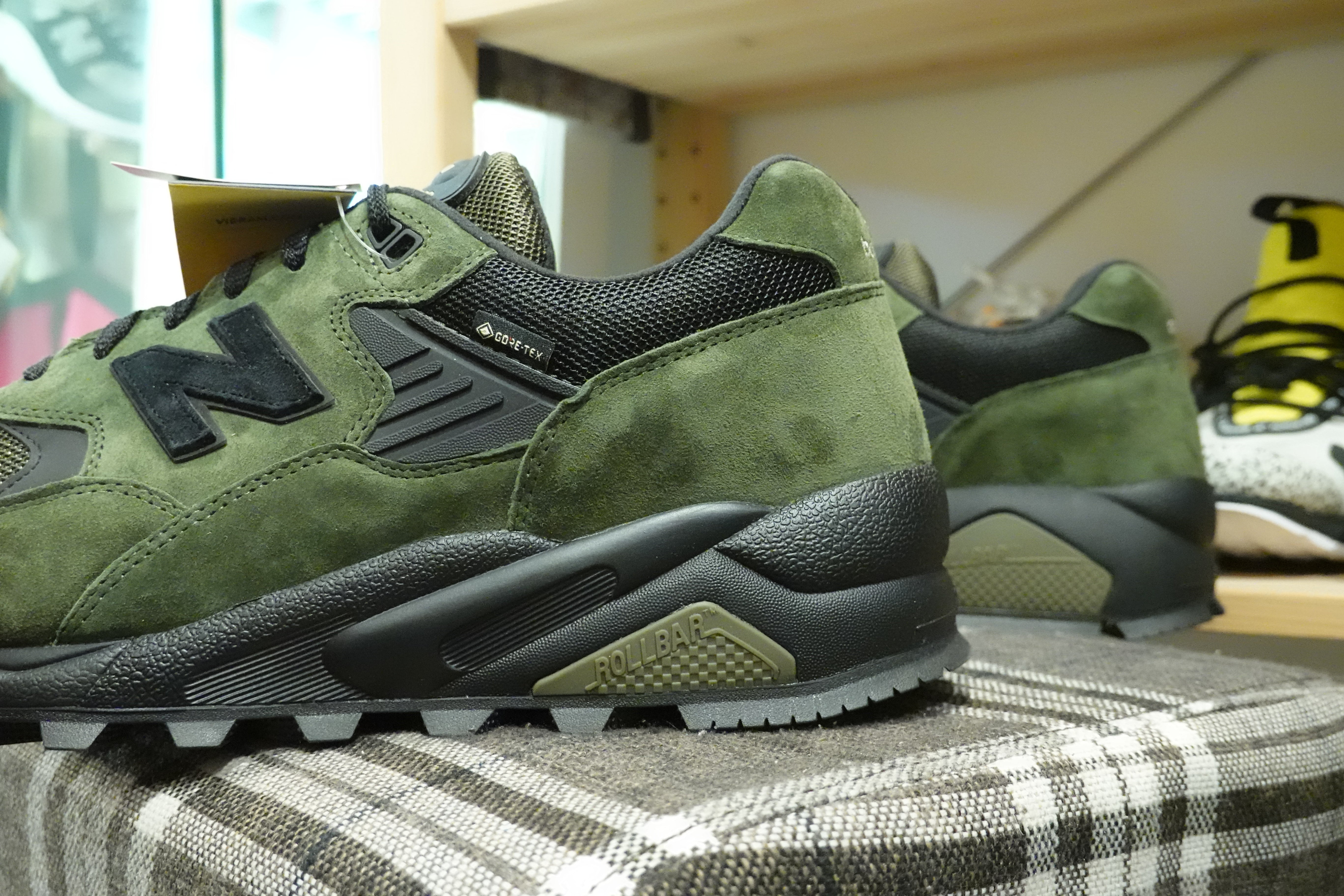 New Balance MT580RBL Goretex