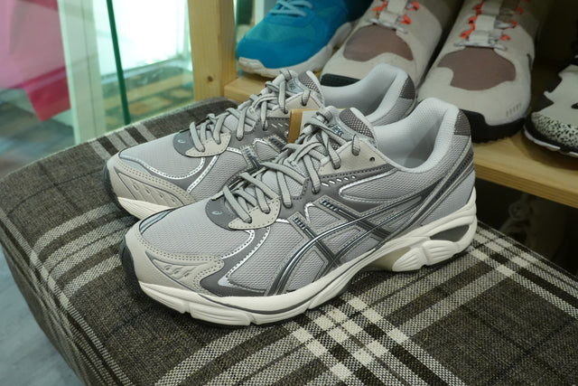 Asics GT-2160 - Oyster Grey/Carbon-Preorder Item-Navy Selected Shop