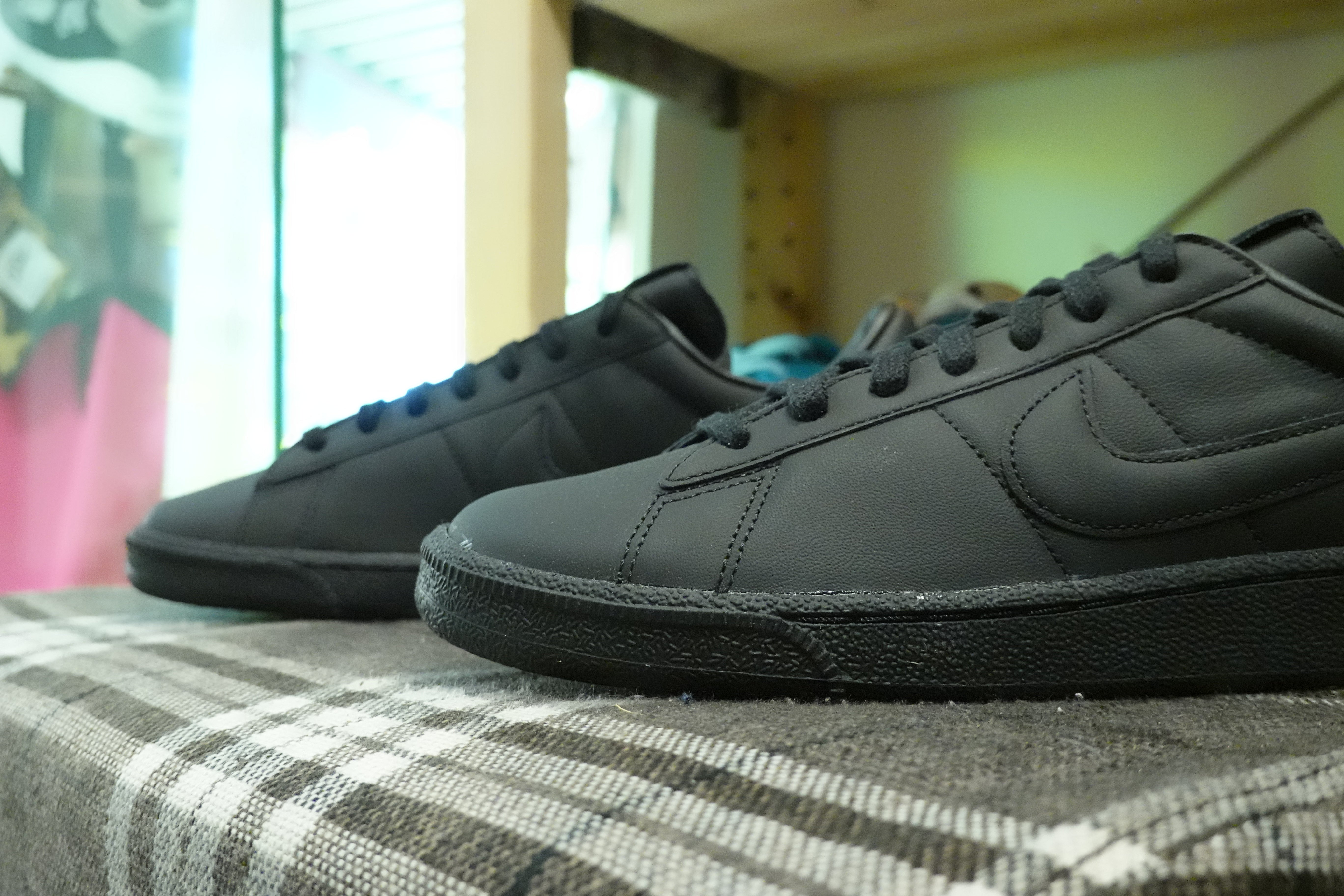 BLACK COMME des GARÇONS x Nike Tennis Classic SP - Black – Navy