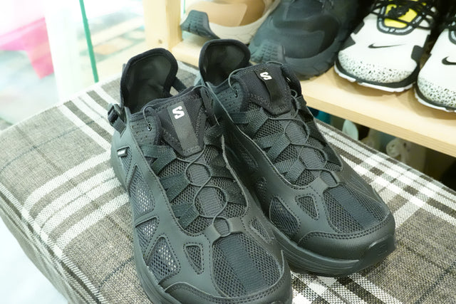 Salomon Techsonic - Black/Vanilla-Preorder Item-Navy Selected Shop