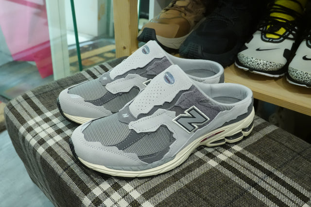 New Balance M2002NA-Preorder Item-Navy Selected Shop