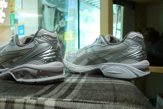 Asics WMNS Gel Kayano 14 - White/Moonrock-Preorder Item-Navy Selected Shop