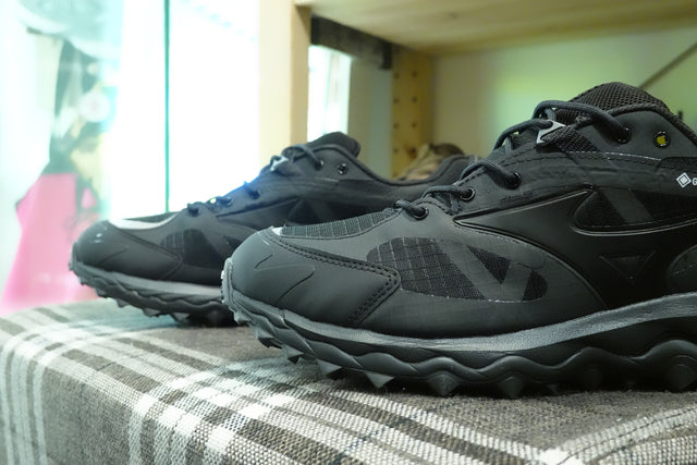 Mizuno Wave Mujin TL Goretex - Black/Black-Preorder Item-Navy Selected Shop