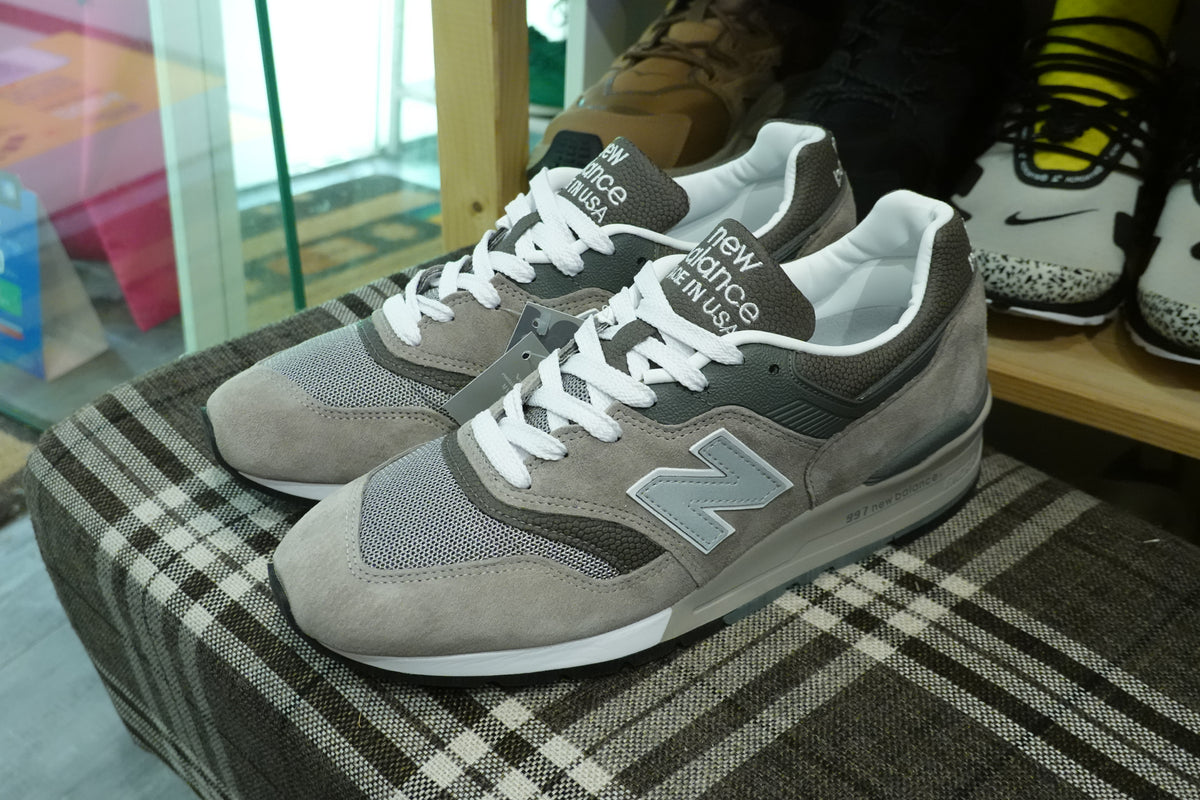 ニューバランス U997GY アメリカ製 – Navy Selected