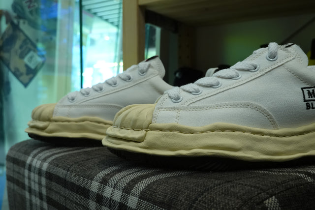 Maison MIHARA YASUHIRO "BLAKEY" VL OG Sole Canvas Low-top - White-Preorder Item-Navy Selected Shop