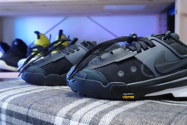 Sacai x Nike Zegamadome - Black/Anthracite Black