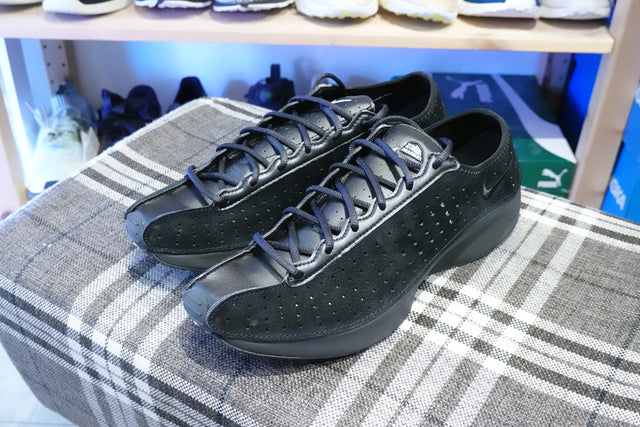 Dover Street Market x Nike WMNS Air Superfly - Black/White-Preorder Item-Navy Selected Shop