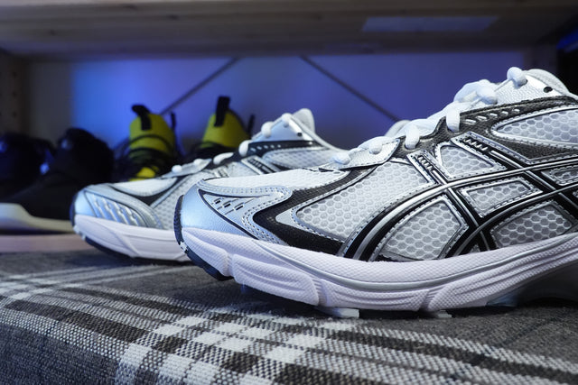 Asics GT-2160 - White/Black-Preorder Item-Navy Selected Shop