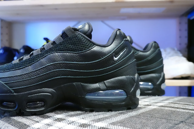 Nike WMNS Air Max 95 Big Bubble - Black/Anthracite/Smoke Grey/Metallic Pewter