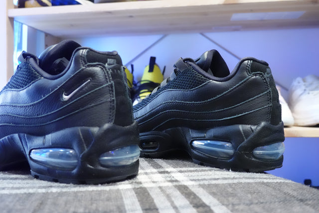 Nike WMNS Air Max 95 Big Bubble - Black/Anthracite/Smoke Grey/Metallic Pewter