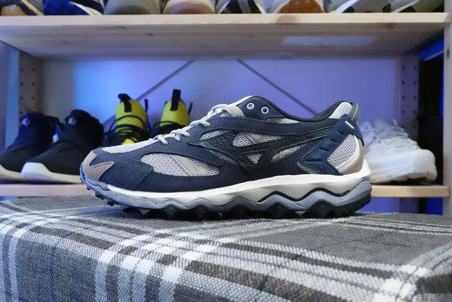 Mizuno Wave Mujin TL Suede - Opal Gray/Salute/Odyssey Gray-Preorder Item-Navy Selected Shop