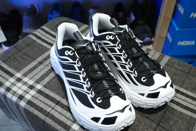 Hoka Mafate Three 2 - Frost/Black-Preorder Item-Navy Selected Shop