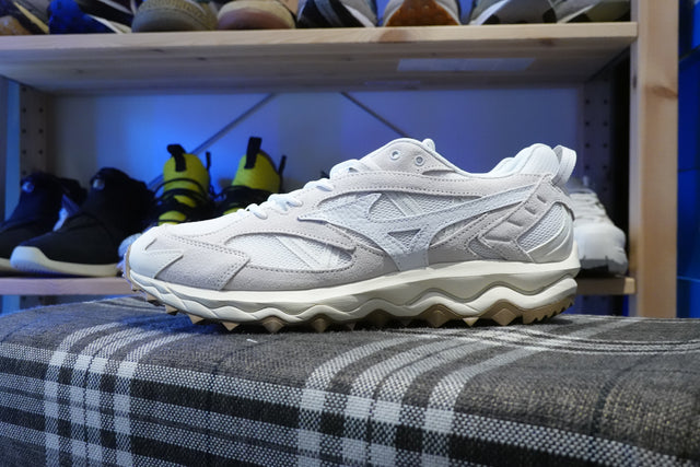 Mizuno Wave Mujin TL - White/Camel-Preorder Item-Navy Selected Shop