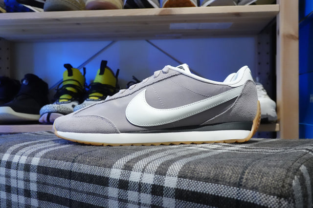Nike Pacific - College Grey/Black/Gum Yellow/Sail-Preorder Item-Navy Selected Shop