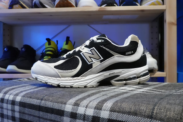 New Balance M2002RTZ-Preorder Item-Navy Selected Shop