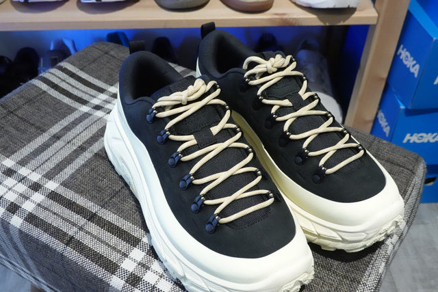Hoka Tor Summit 2 - Black/Pampas Grass-Preorder Item-Navy Selected Shop