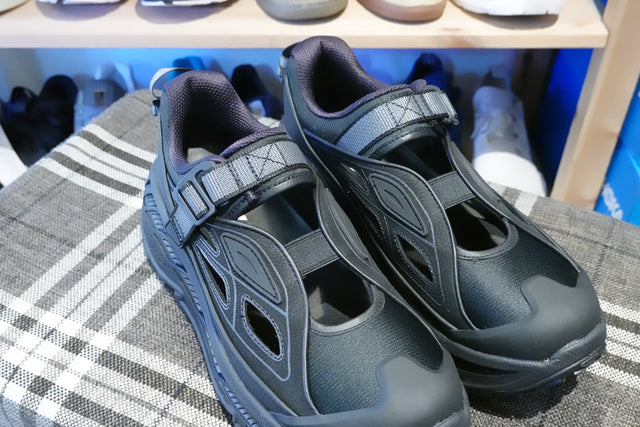 Hoka Stinson Breeze - Black/Carbon Black