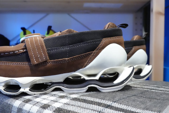 Setsumasa Kobayashi x Mizuno Wave Prophecy Ring Moc - Chicory Coffee/Mole