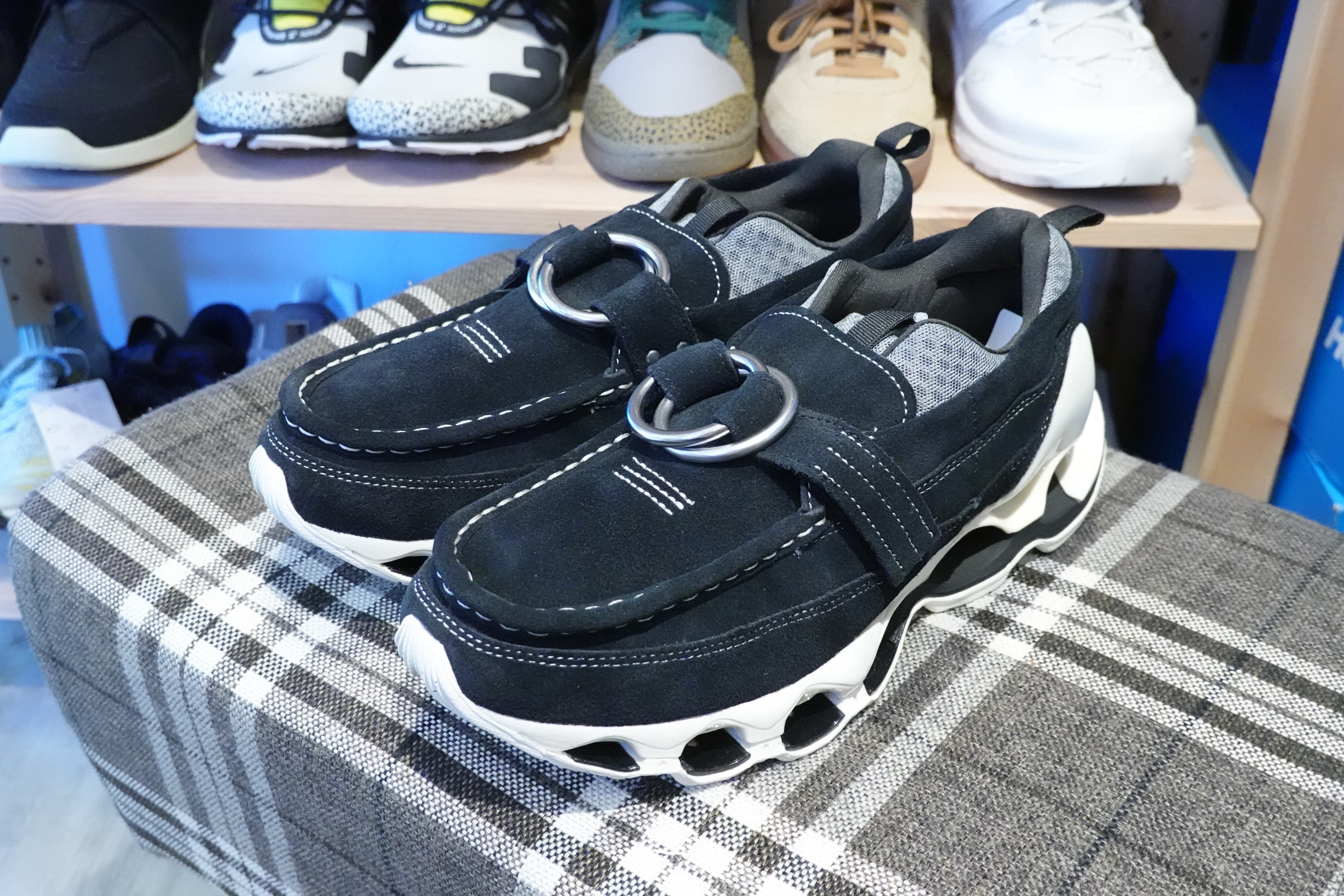 Setsumasa Kobayashi x Mizuno Wave Prophecy Ring Moc - Black/Quiet