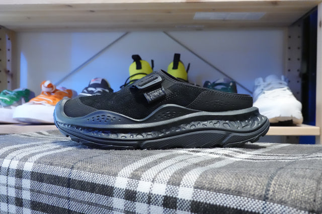 Hoka Ora Primo EXT - Black/Black-Preorder Item-Navy Selected Shop