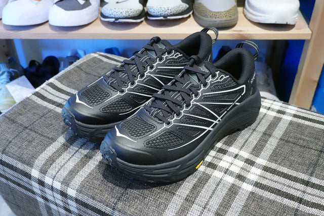 Hoka Stealth/Tech Mafate Speed 2 - Black/Carbon Black-Preorder Item-Navy Selected Shop