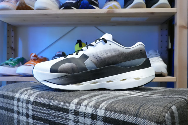 On Cloudboom Max - White/Black-Preorder Item-Navy Selected Shop