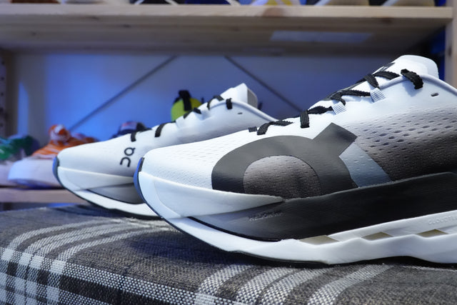 On Cloudboom Max - White/Black-Preorder Item-Navy Selected Shop