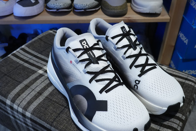 On Cloudboom Max - White/Black-Preorder Item-Navy Selected Shop