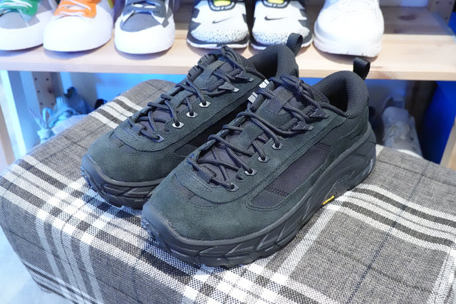 Hoka Tor Summit Fld - Black/Black-Preorder Item-Navy Selected Shop