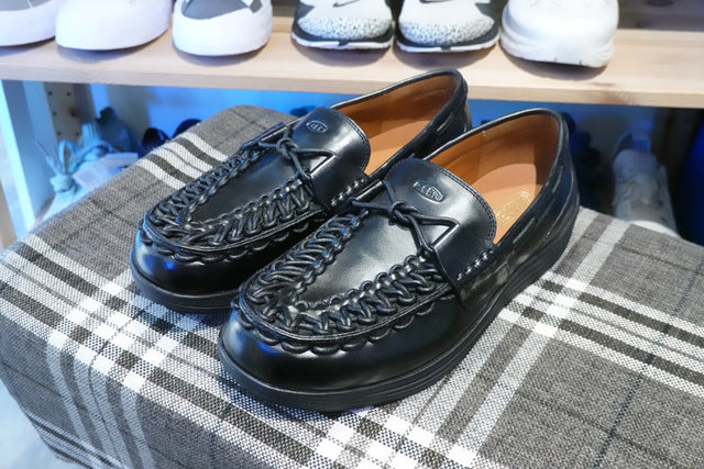 KEEN WMNS UNEEK Loafer - Nocturnal Black-Preorder Item-Navy Selected Shop