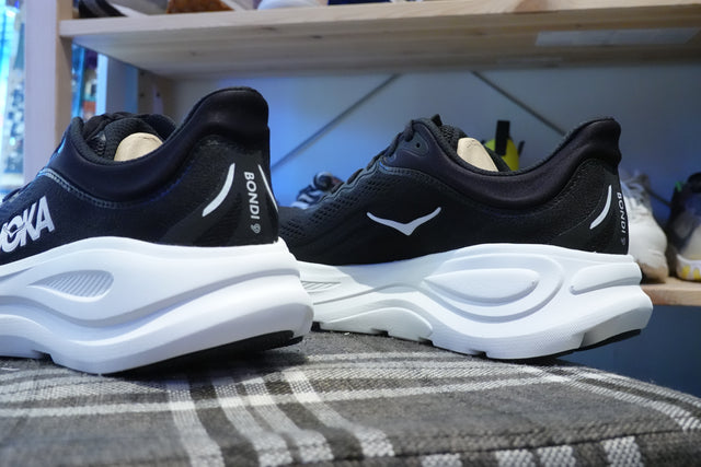 Hoka Bondi 9 - Black/White