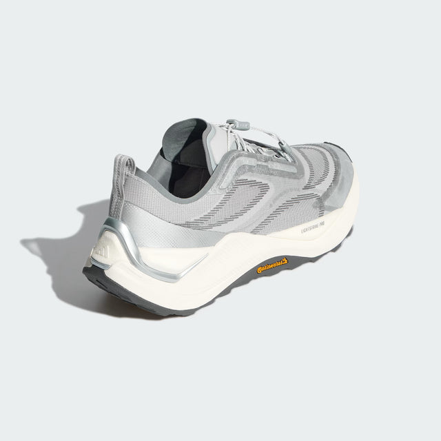 adidas Holo Peak - Core Black/Iron Metallic/Cloud White