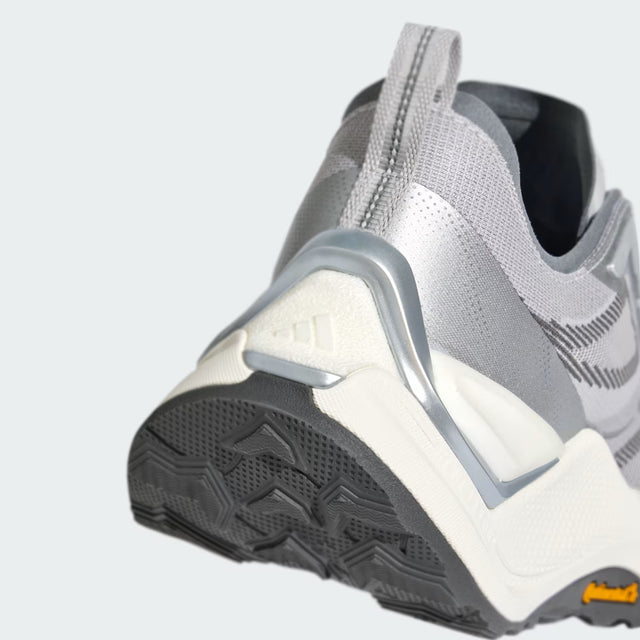 adidas Holo Peak - Core Black/Iron Metallic/Cloud White