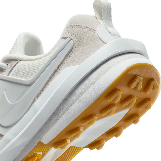 Sacai x Nike Zegamadome - Summit White/White-Preorder Item-Navy Selected Shop