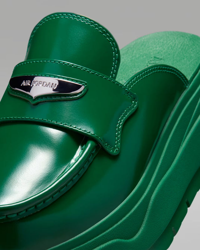 Nike WMNS Air Jordan Mule - Malachite/Metallic Silver