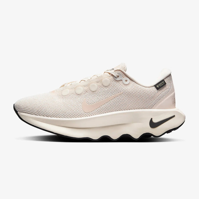 Nike WMNS Motiva GoreTex - Guava Ice/Pale Ivory/Sail-Preorder Item-Navy Selected Shop