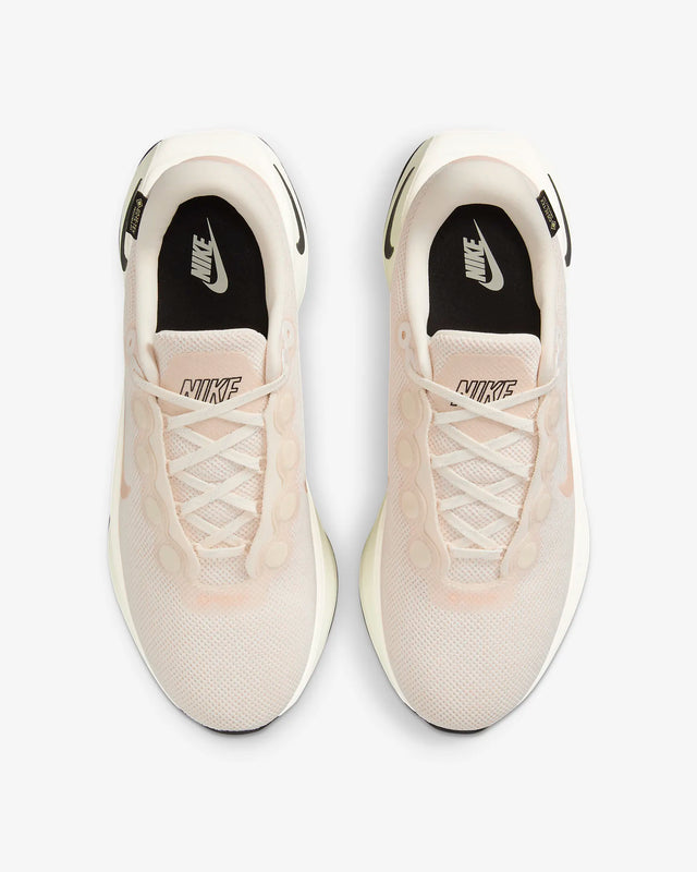 Nike WMNS Motiva GoreTex - Guava Ice/Pale Ivory/Sail-Preorder Item-Navy Selected Shop