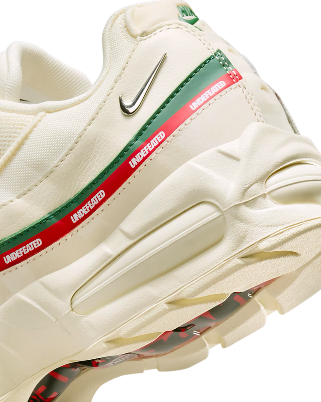 UNDEFEATED x Nike Air Max 95 SP - Sail/Metallic Silver/Gorge Green/Sport Red-Preorder Item-Navy Selected Shop