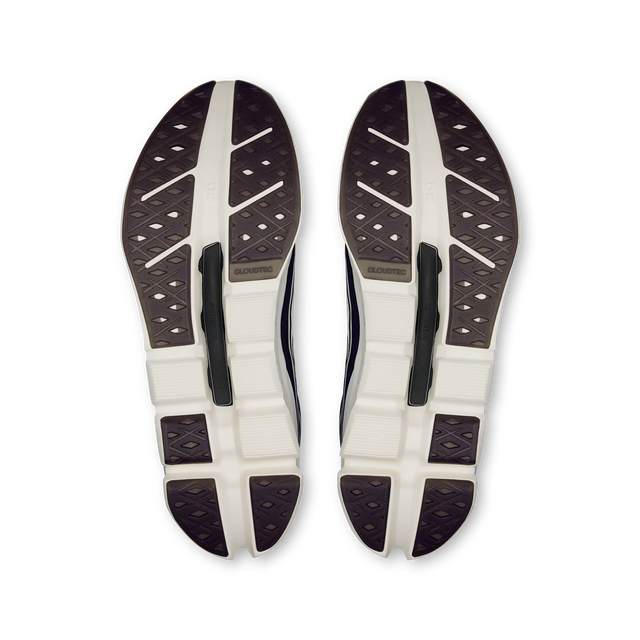 On WMNS Cloudflow 5 AD - Ivory/Black