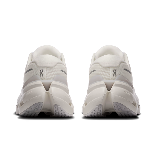 On WMNS Cloudrunner 3 - White/Ivory