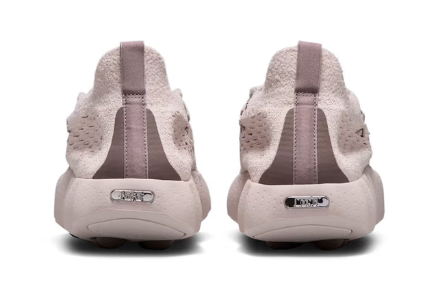 Nike Mind 002 Flyknit - Sanddrift/Fossil Rose/Plum Eclipse/LT Orewood Brown