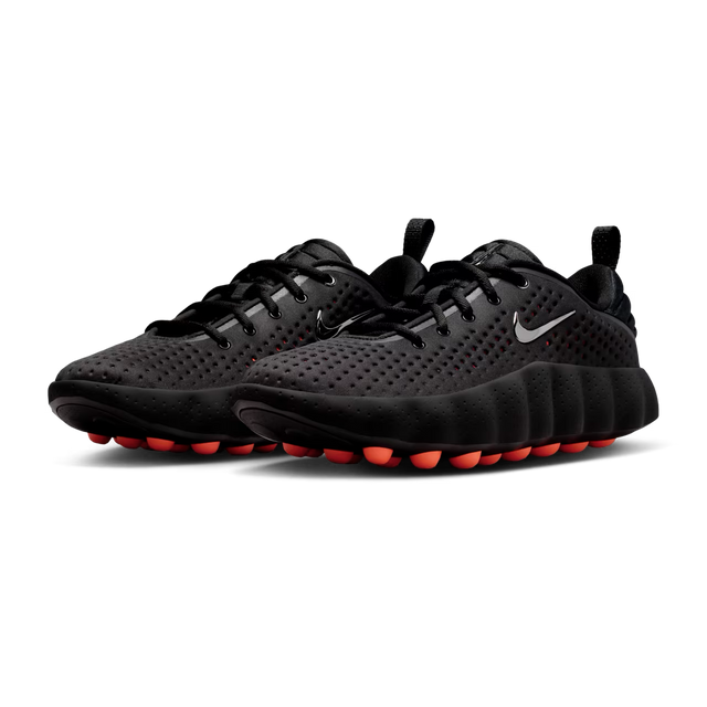Nike Mind 002 - Black/Hyper Crimson/Chrome