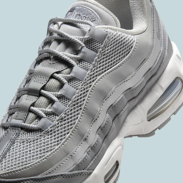 Nike WMNS Air Max 95 Big Bubble SE - Grey Fog/Particle Grey/Photon Dust/Metallic Silver-Preorder Item-Navy Selected Shop