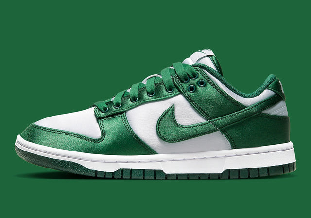 Nike WMNS Dunk Low Satin - Team Green/White-Preorder Item-Navy Selected Shop