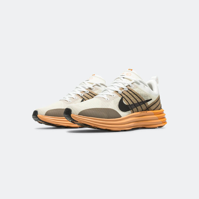 Nike Lunar Roam - Summit White/Black/Coconut Milk-Preorder Item-Navy Selected Shop