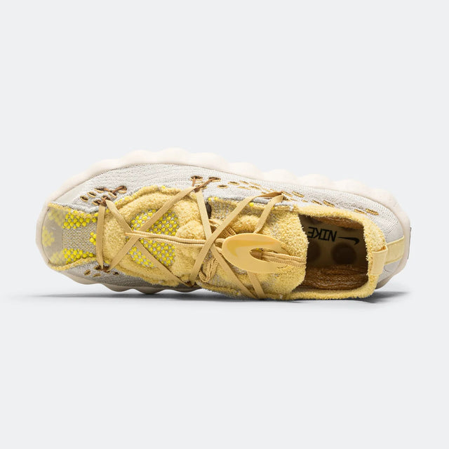 Nike Mind 002 Flyknit - Light Bone/Saturn Gold/Infinite Gold